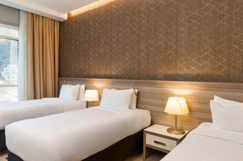 Imagen de la habitación del Hotel Mercure Makkah Aziziah. Foto 17