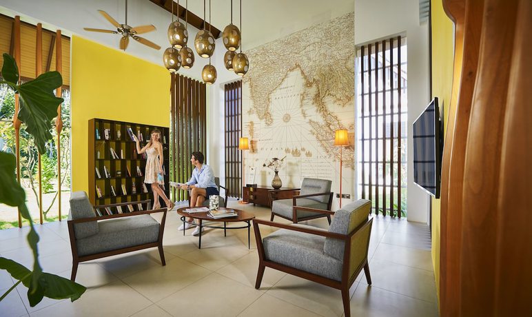 Imagen de los interiores del Hotel Mercure Maldives Kooddoo Resort. Foto 19