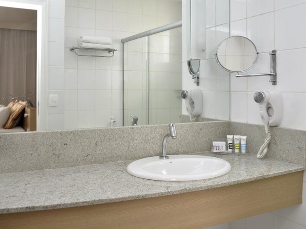 Imagen de la habitación del Hotel Mercure Manaus. Foto 3