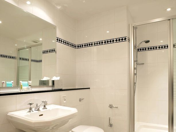 Imagen de la habitación del Hotel Mercure Manchester Norton Grange and Spa. Foto 5