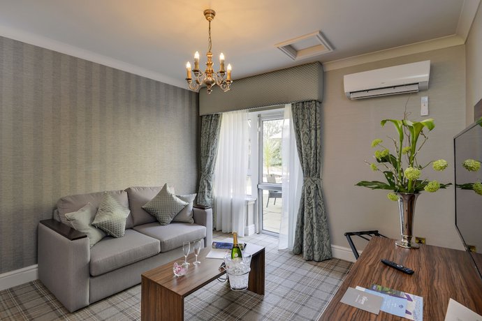 Imagen de la habitación del Hotel Mercure Manchester Norton Grange and Spa. Foto 8