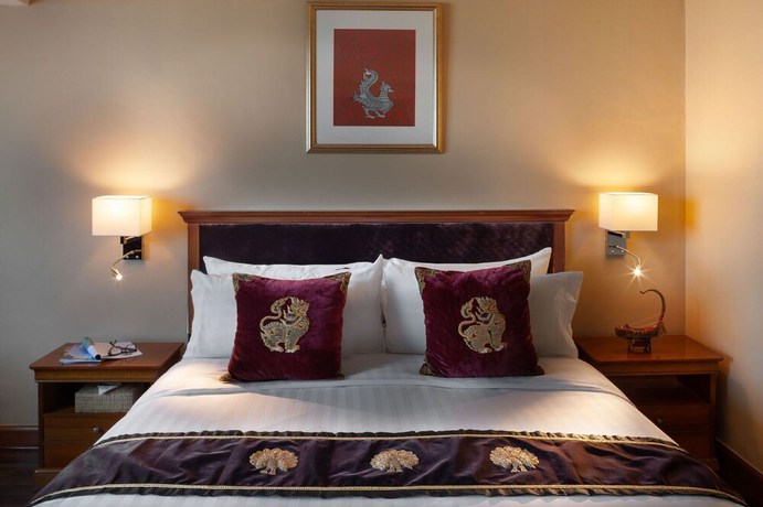 Imagen de la habitación del Hotel Mercure Mandalay Hill Resort. Foto 11