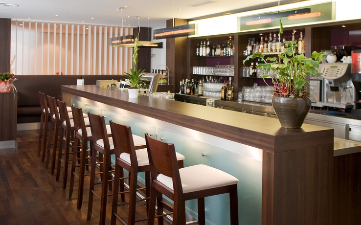 Imagen del bar/restaurante del Hotel Mercure Mannheim Am Friedensplatz. Foto 3