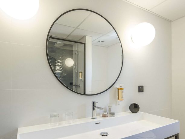 Imagen de la habitación del Hotel Mercure Marseille Centre Bompard La Corniche. Foto 16