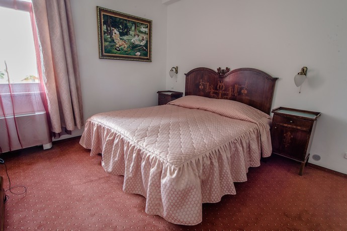 Imagen de la habitación del Hotel Mercure Medias Binderbubi and Spa. Foto 15