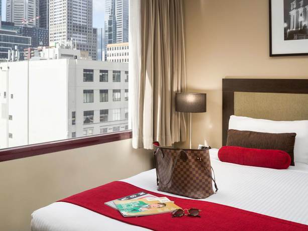 Imagen de la habitación del Hotel Mercure Melbourne City Centre. Foto 2