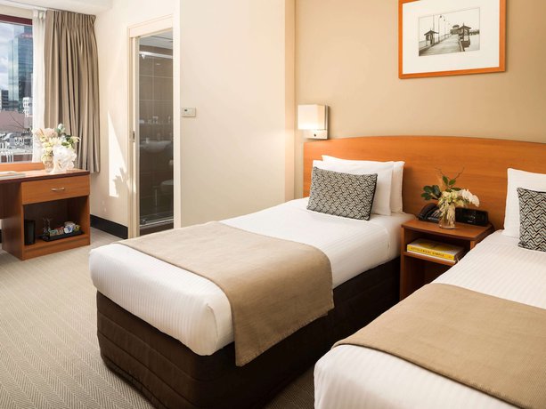 Imagen de la habitación del Hotel Mercure Melbourne City Centre. Foto 9