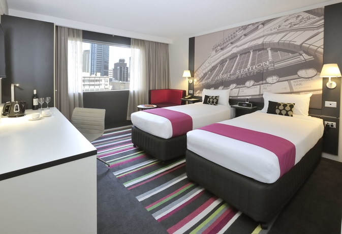 Imagen de la habitación del Hotel Mercure Melbourne Treasury Gardens. Foto 10