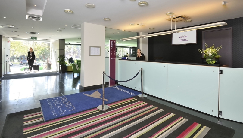 Imagen de los interiores del Hotel Mercure Melbourne Treasury Gardens. Foto 16
