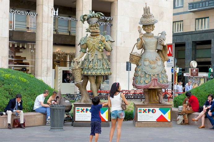 Imagen de los exteriores del Hotel Mercure Milano Centro. Foto 9