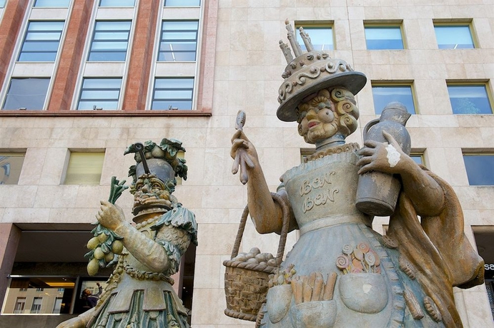 Imagen de los exteriores del Hotel Mercure Milano Centro. Foto 10