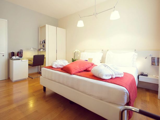 Imagen de la habitación del Hotel Mercure Milano Solari. Foto 5