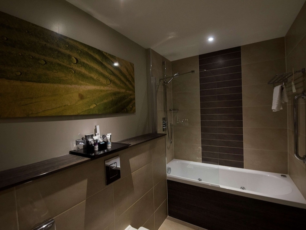 Imagen de la habitación del Hotel Mercure Milton Keynes. Foto 15