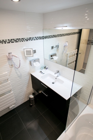 Imagen de la habitación del Hotel Mercure Mont Saint Michel. Foto 8