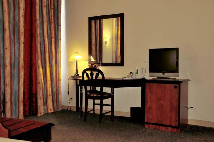 Imagen de la habitación del Hotel Mercure Montauban. Foto 15