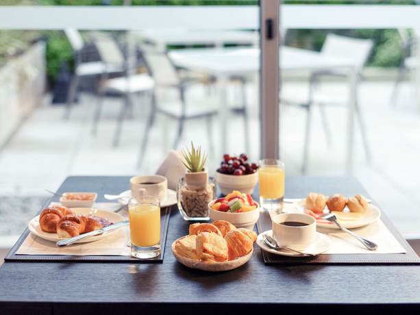 Imagen del bar/restaurante del Hotel Mercure Montevideo Punta Carretas. Foto 4