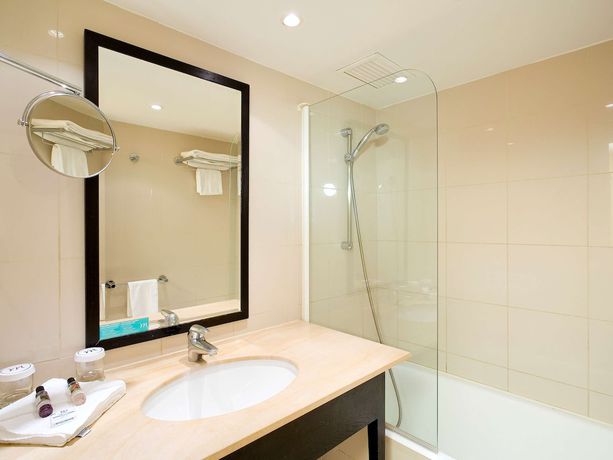 Imagen de la habitación del Hotel Mercure Montpellier Centre Antigone. Foto 14