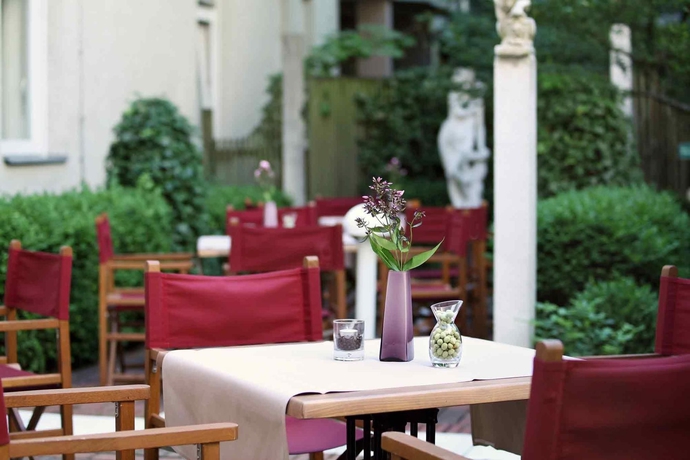 Imagen del bar/restaurante del Hotel Mercure Muenchen Am Olympiapark. Foto 5