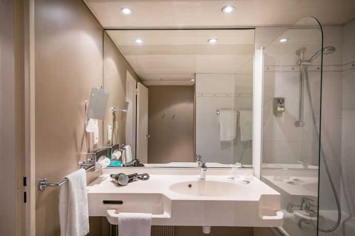 Imagen de la habitación del Hotel Mercure Mulhouse Centre. Foto 16