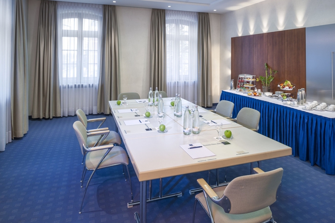 Imagen de los interiores del Hotel Mercure München Freising Airport. Foto 10