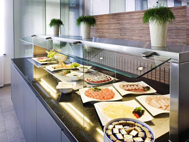 Imagen del bar/restaurante del Hotel Mercure München Süd Messe. Foto 3