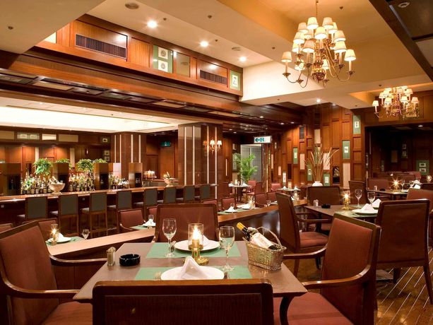 Imagen del bar/restaurante del Hotel Mercure Nagoya Cypress. Foto 2