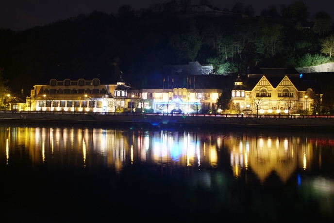 Imagen de los exteriores del Hotel Mercure Namur. Foto 8