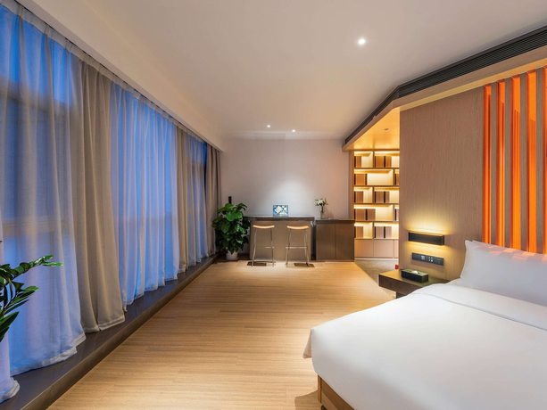 Imagen de la habitación del Hotel Mercure Nanjing Olympic Expo. Foto 5
