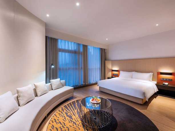 Imagen de la habitación del Hotel Mercure Nanjing Olympic Expo. Foto 8