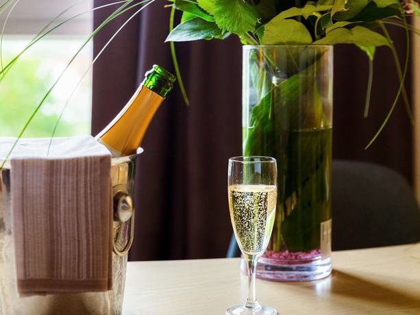 Imagen del bar/restaurante del Hotel Mercure Nevers Pont De Loire. Foto 6