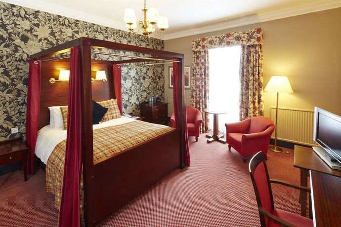 Imagen de la habitación del Hotel Mercure Newbury Elcot Park. Foto 7