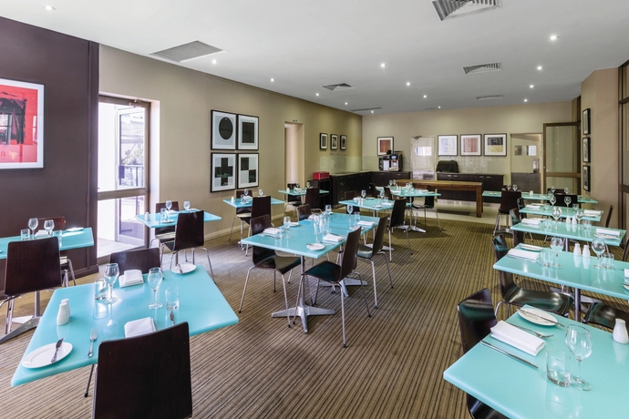 Imagen del bar/restaurante del Hotel Mercure Newcastle. Foto 4