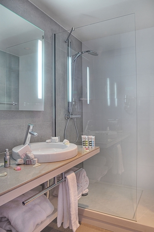 Imagen de la habitación del Hotel Mercure Nice Promenade Des Anglais. Foto 4