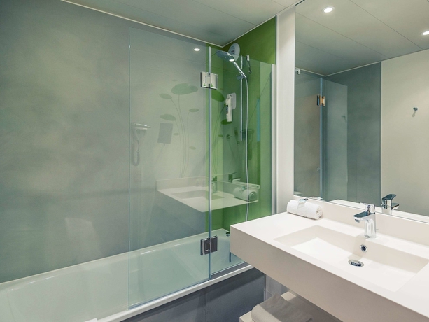 Imagen de la habitación del Hotel Mercure Niort Marais Poitevin. Foto 8