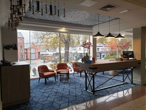 Imagen de los interiores del Hotel Mercure Nottingham Sherwood. Foto 17