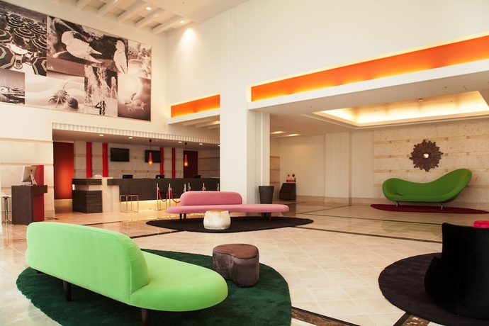 Imagen de los interiores del Hotel Mercure Okinawa Naha. Foto 17