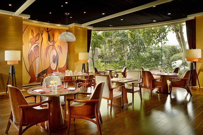 Imagen del bar/restaurante del Hotel Mercure On Renmin Square. Foto 3