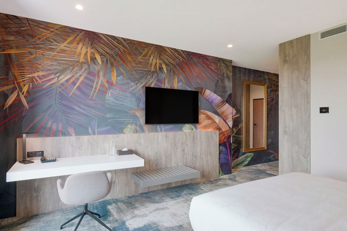 Imagen de la habitación del Hotel Mercure Oradea. Foto 7