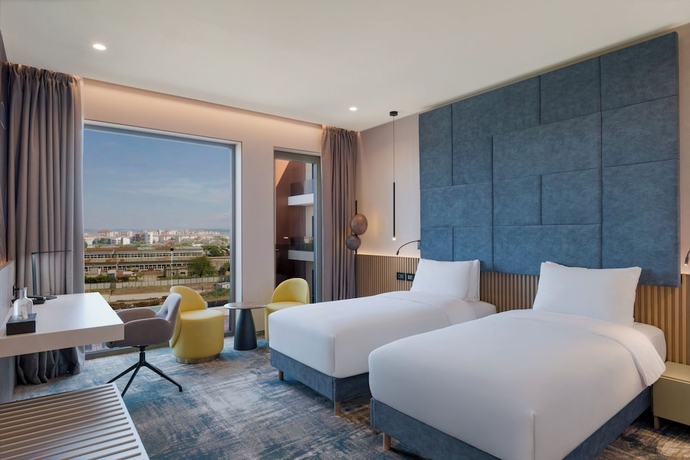 Imagen de la habitación del Hotel Mercure Oradea. Foto 14