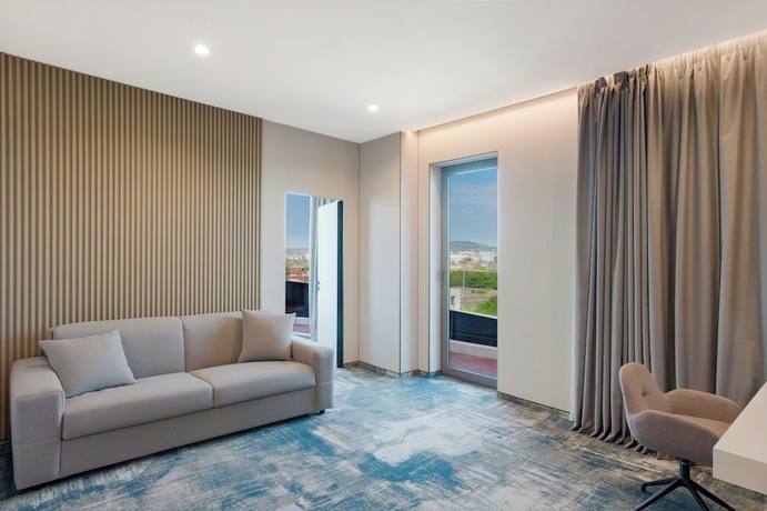 Imagen de la habitación del Hotel Mercure Oradea. Foto 15