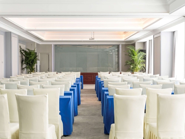 Imagen de los interiores del Hotel Mercure Ordos Downtown. Foto 14