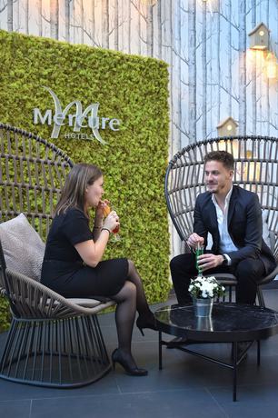 Imagen del bar/restaurante del Hotel Mercure Orléans Portes De Sologne. Foto 2