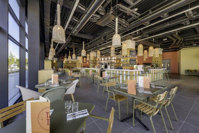 Imagen del bar/restaurante del Hotel Mercure Orly Airport. Foto 3