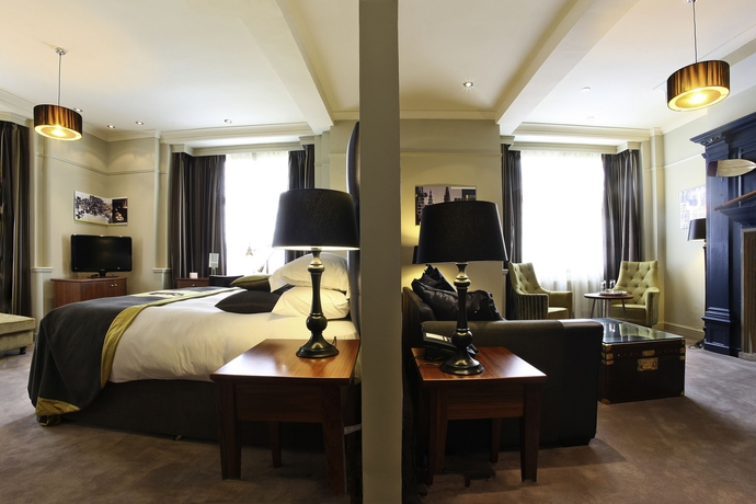 Imagen de la habitación del Hotel Mercure Oxford Eastgate. Foto 11