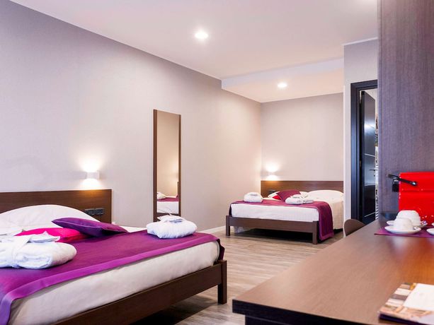 Imagen de la habitación del Hotel Mercure Palermo Centro. Foto 17