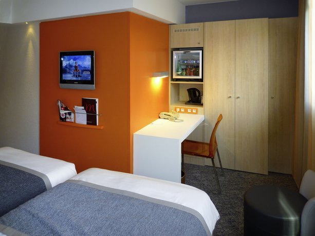 Imagen de la habitación del Hotel Mercure Paris 15 Porte de Versailles. Foto 5