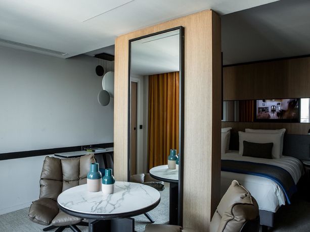 Imagen de la habitación del Hotel Mercure Paris 17 Batignolles. Foto 6