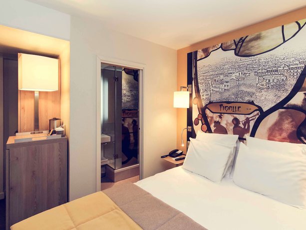 Imagen de la habitación del Hotel Mercure Paris 9 Pigalle Sacre-coeur. Foto 17