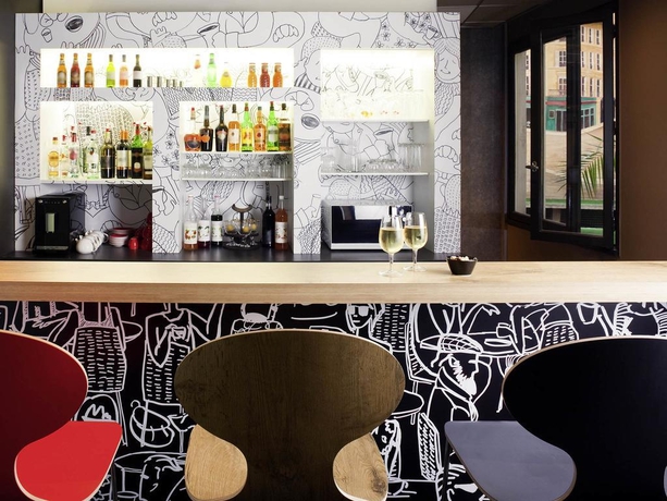 Imagen general del Hotel Mercure Paris Butte Montmartre Basilique. Foto 4