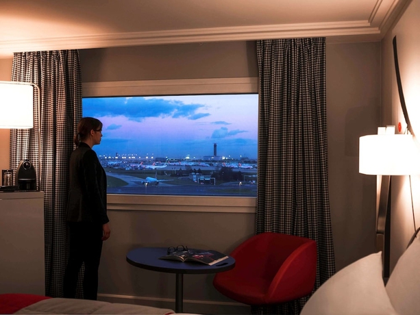 Imagen de la habitación del Hotel Mercure Paris CDG Airport and Convention. Foto 6